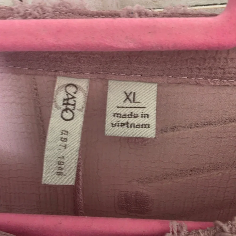 Cato XL Mauve 2 Piece Set Semi Sheer Clipped Dot Button Down Tunic & Tank